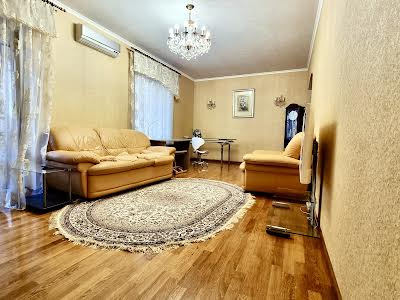 квартира по адресу Адмиралтейская ул., 3