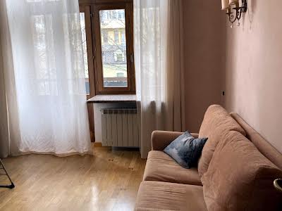 квартира за адресою Андріївський узвіз, 2