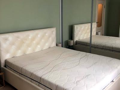 квартира за адресою Олександра Кониського вул., 37
