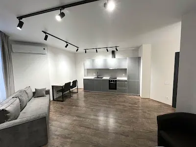 квартира по адресу Осенняя ул., 33