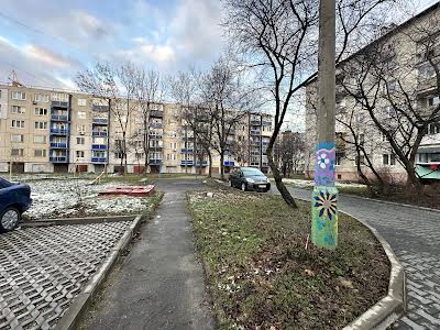квартира за адресою Хіміків вул., 6