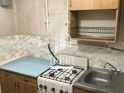 квартира за адресою Дегтярівська вул., 55