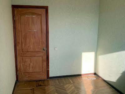 квартира за адресою Андрія Малишка вул., 3
