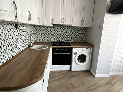 квартира по адресу Академика Амосова ул., 63