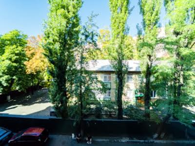 квартира за адресою Шота Руставелі вул., 8