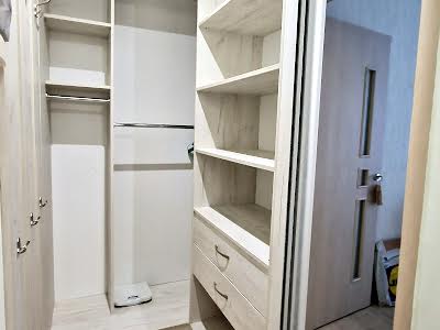 квартира за адресою Радистів вул., 34А