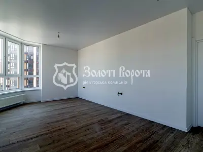 квартира за адресою Молодіжна вул., 4