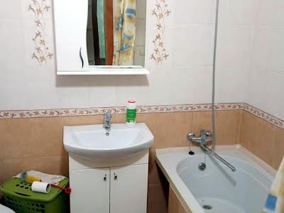 квартира за адресою Богдана Хмельницького вул., 5
