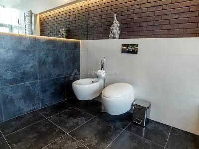 квартира за адресою Академіка Глушкова просп., 9в