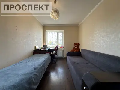 квартира за адресою Металургів вул., 30