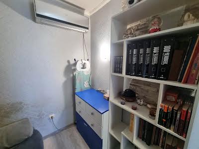 квартира за адресою Копилівська вул., 10-А