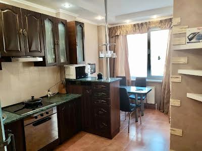 квартира за адресою Райдужний масив вул., 4