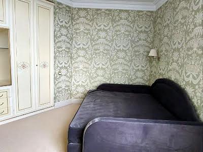 квартира за адресою Одеса, 10-го Квітня пл., 33б