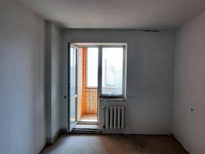 квартира за адресою Срібнокільська вул., 12
