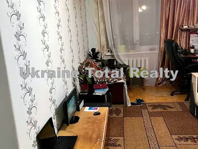 квартира за адресою Райдужна вул., 22