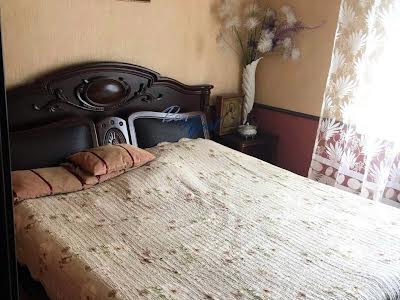 дом по адресу Богдана Хмельницького ул., 75