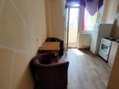 квартира за адресою Райдужний масив вул., 6