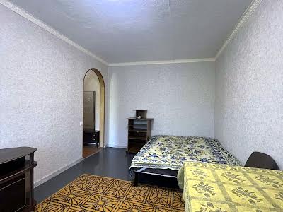 квартира за адресою Гвардійців-Широнінців вул., 38