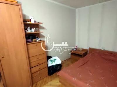 квартира за адресою Червоної Калини просп. (Володимира Маяковського), 12-А