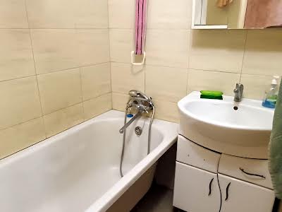 квартира за адресою Сегедська вул., 15
