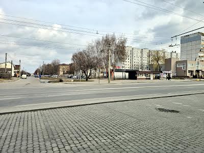 коммерческая по адресу Таращанська, 1