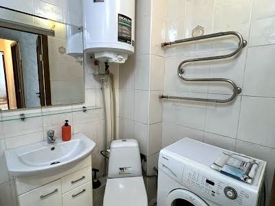 квартира по адресу Героев просп., 12