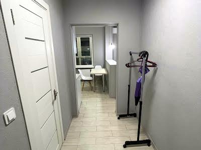квартира за адресою Бориса Гмирі вул., 12б