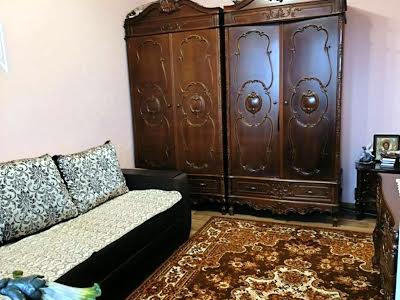 квартира за адресою Академіка Глушкова просп., 45