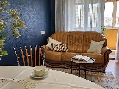 квартира за адресою Тростянецька вул., 49