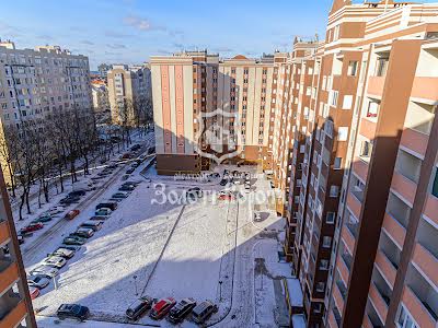 квартира за адресою Соборна вул., 105в