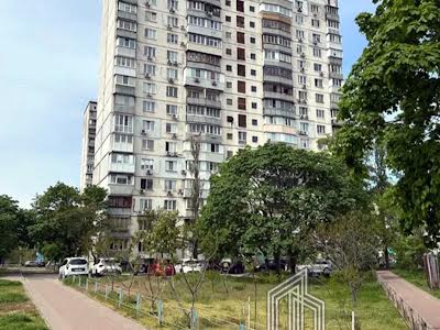 квартира по адресу Героев Днепра ул., 38Б