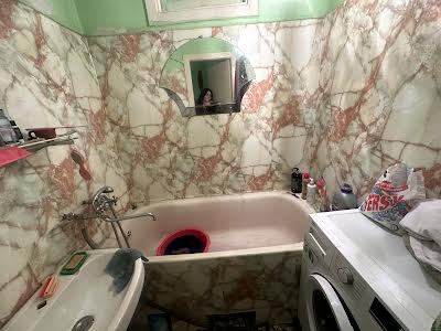 квартира за адресою Грушевського, 39
