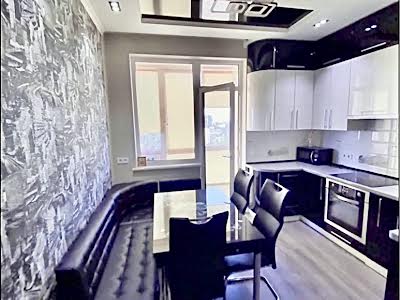 квартира за адресою Середньофонтанська вул., 35