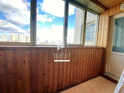 квартира по адресу Ивана Пулюя ул., 1-А