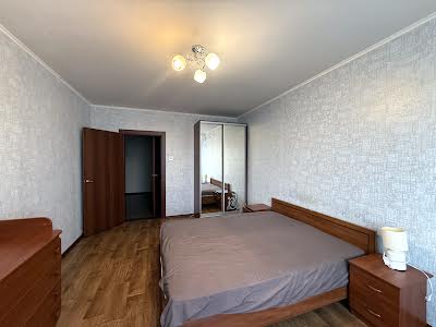 квартира за адресою Сергія Данченка вул., 1