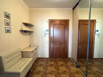 квартира за адресою Микільсько-Слобідська вул., 6-Б