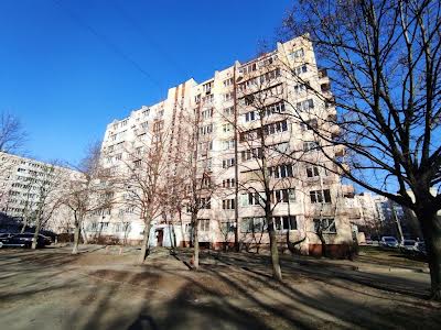 квартира за адресою Симиренка вул., 14Б