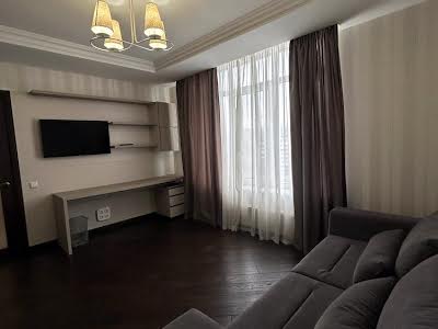 квартира по адресу Ованеса Туманяна ул., 3