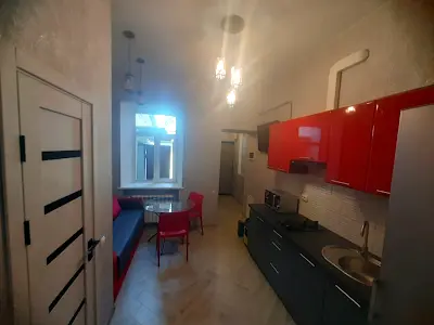 квартира за адресою Балківська вул., 33