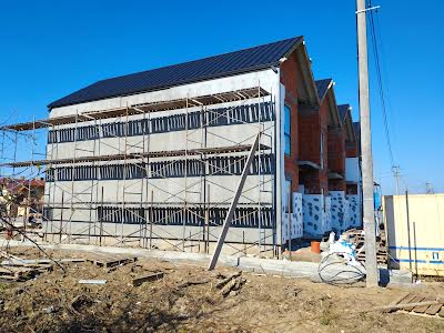 будинок за адресою с. Тарнівці, Центральна