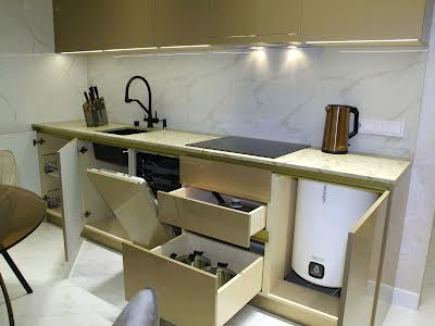 квартира за адресою Золотоустівська вул., 25