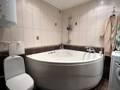 квартира за адресою Набережно-Хрещатицька вул., 35
