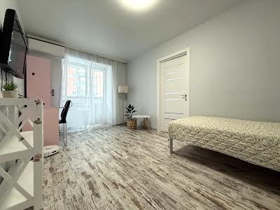 квартира за адресою Луганська вул., 12