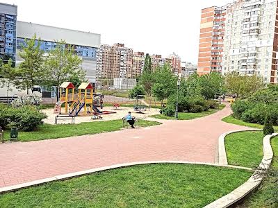 квартира за адресою Червоної Калини просп. (Володимира Маяковського), 46