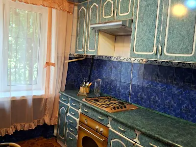 квартира по адресу Днепровская ул., 5