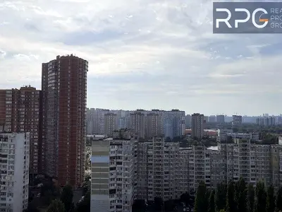 квартира за адресою Київ, Ревуцького вул., 7В