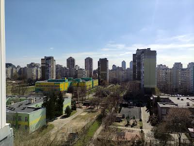 квартира за адресою Академіка Єфремова вул. (Командарма Уборевича), 13