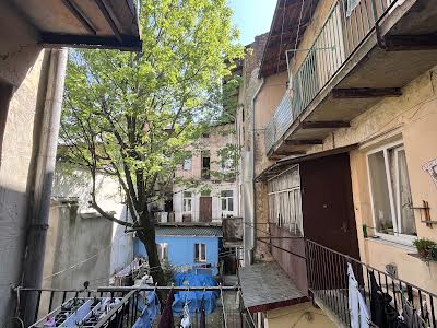 квартира за адресою Федьковича, 27