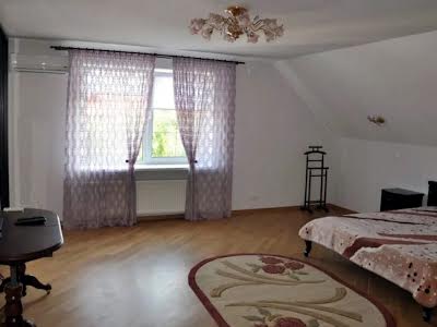квартира за адресою Лугова вул., 17