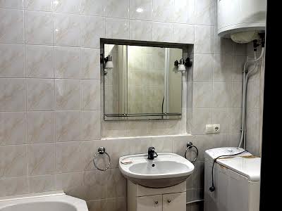 квартира за адресою Новгород-Сіверська, 3